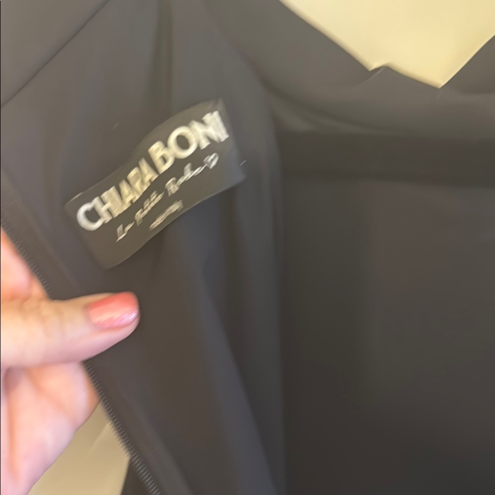 Chiaraboni Black tunic top, back zip resort wear